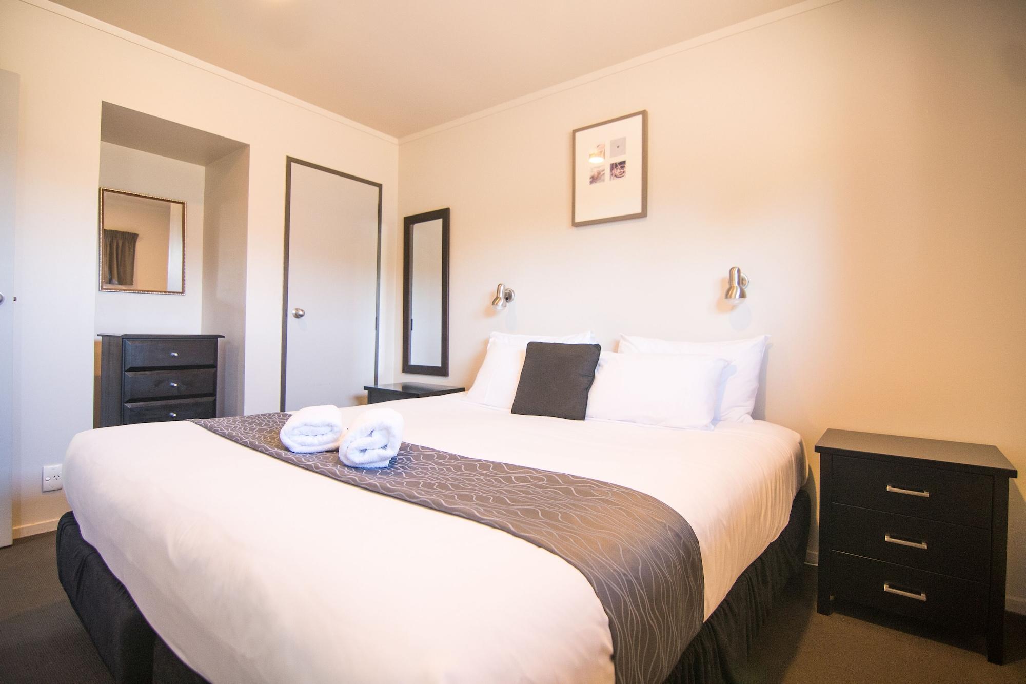 Parklands Motorlodge & Holiday Park Туранги Екстериор снимка